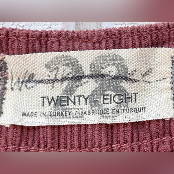 We The FreeWomen’s Corduroy Pants Hi-Waist Tapered Leg Dusty Rose Size 28‎ - Picture 6 of 12